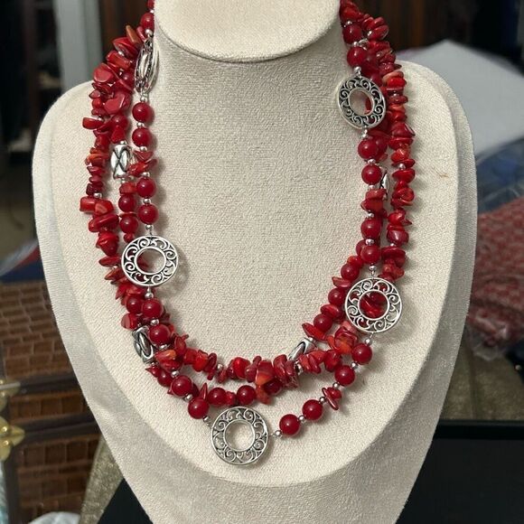 Premier Designs Beaded Necklace Red And Silvertone Triple Strand Adjustable - Picture 2 of 6